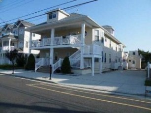 Perfect Place on Poplar! Central Air! Washer/Dryer! Deck! June WKS,7/27,8/17!