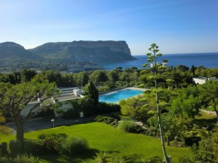 Cassis 62m2 + Balcony 10m2 in Landscape Park, Panoramic Sea View, Pool Tennis