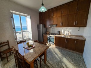 4 bedrooms House for rent in Porto do Son  across from the beach