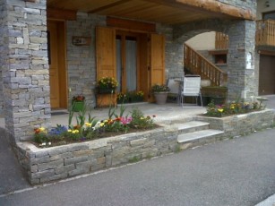 Chalet Apartment with Disabled Access – Ideal Location at Resort Entrance