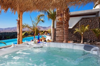 Beautiful Villa Paraiso in Macher