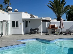 Beautiiful 4 Bedroom Villa in Playa Blanca