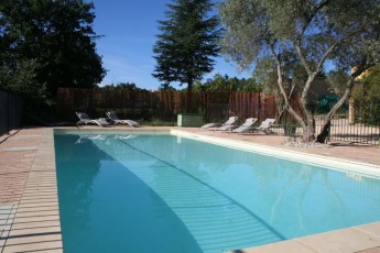 Provence Villa 9 people (+2 babies) with private heated pool 11X5m